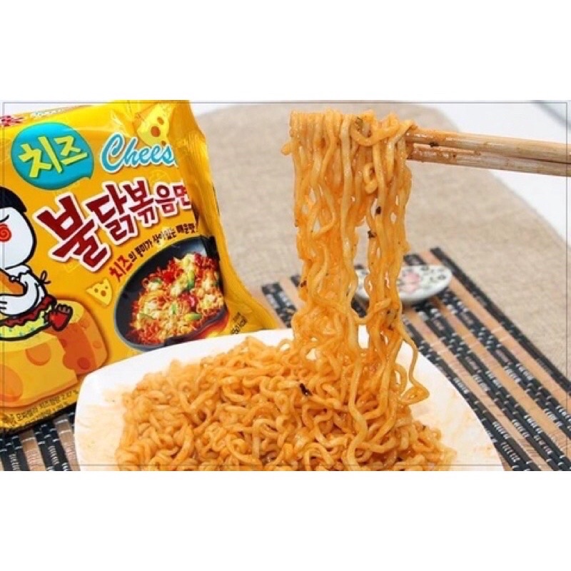 Lốc 5 gói Mì Gà Cay Samyang Vị Phô Mai gói 140gr