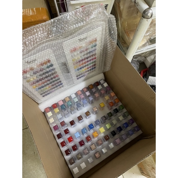 Set sơn 81 màu Youse