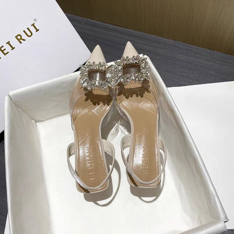 Giày hở quai hậu gót tag đá vuông cao cấp