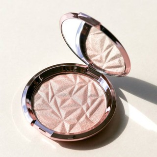 [Bill US] Phấn bắt sáng Becca