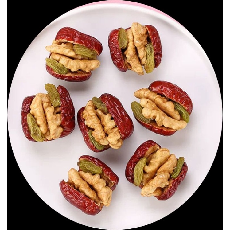 500g Táo đỏ kẹp óc cho và nho khô