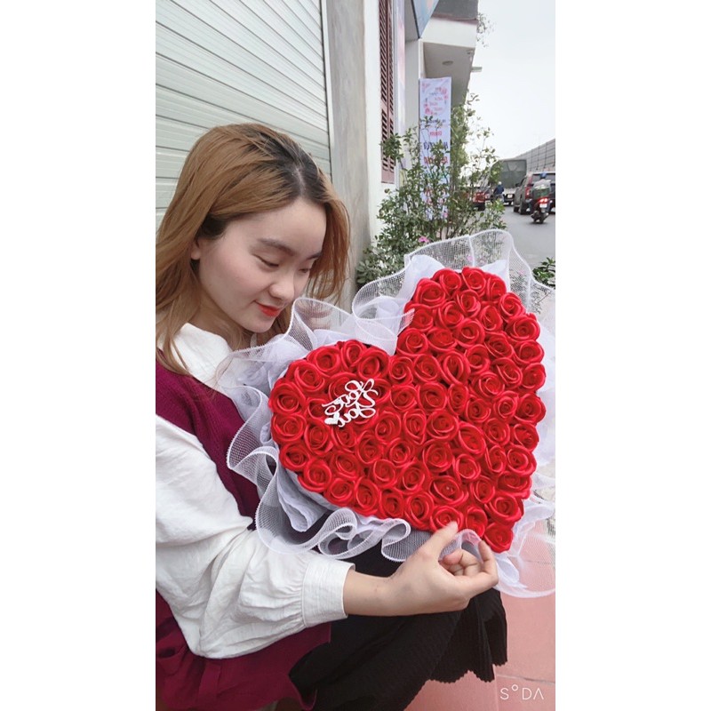 [QUÀ TẶNG SINH NHẬT- QUÀ TĂNG 14/2 ]-BÓ HOA HONG SÁP 75 BÔNG TRÁI TIM