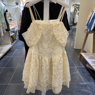 váy 2 dây trễ vai size M