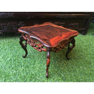 Kỷ tầu gỗ trắc