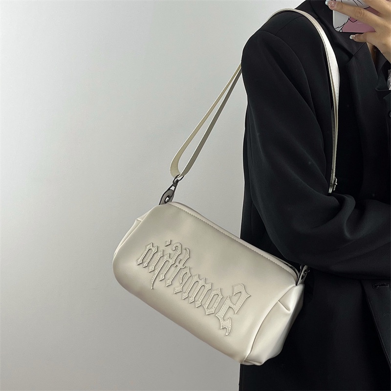 Túi Đeo Chéo Màu Trơn Thêu Chữ Phong Cách Gothic Thời Trang Mới 2022 Gylb1621