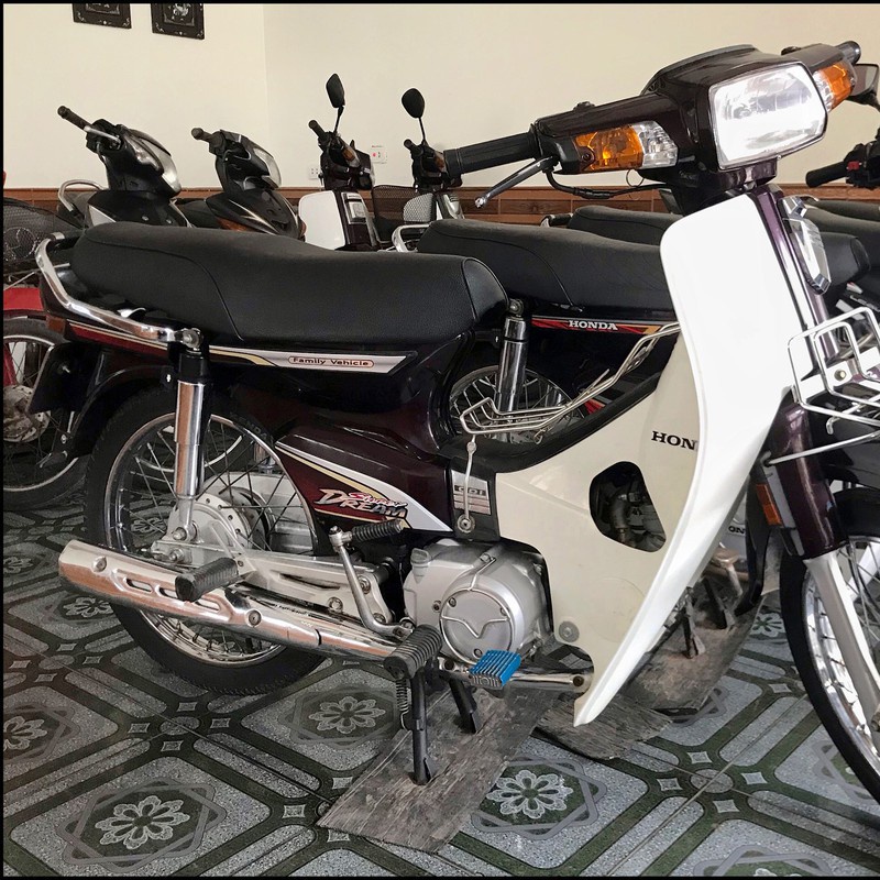 Pô super dream có vỹ chính hãng.