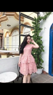 Đầm xoè
