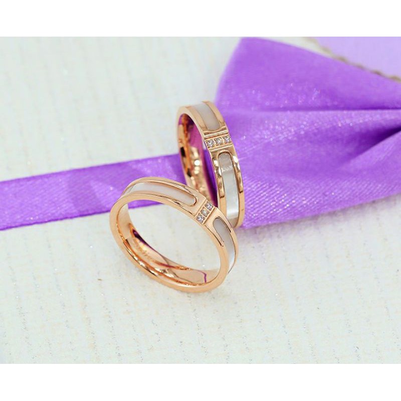 NHẪN TITAN CẨM XÀ CỪ