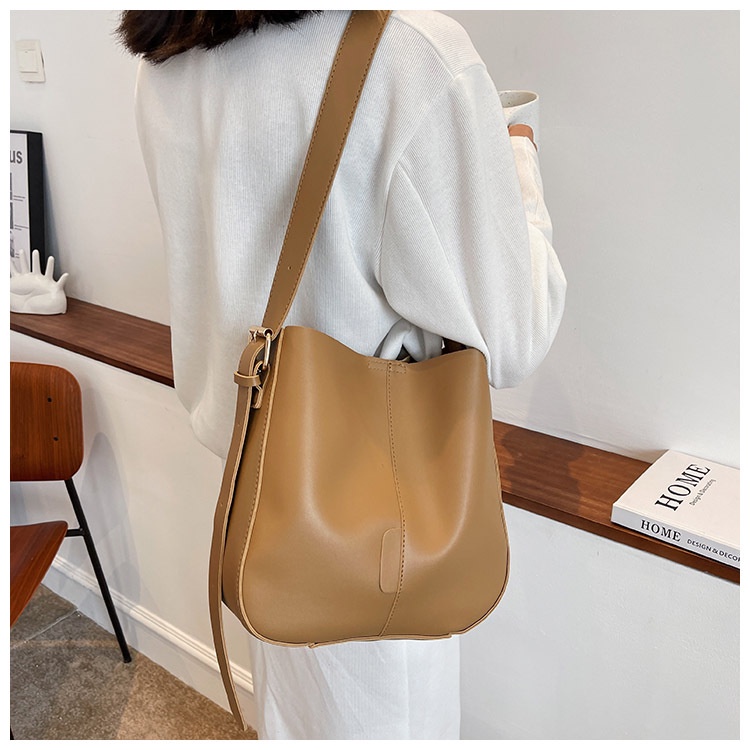 IELGY Túi Đeo Vai/Xách Tay Sức Chứa Lớn Chất Lượng Cao Dễ Phối Đồ Cho Nữ