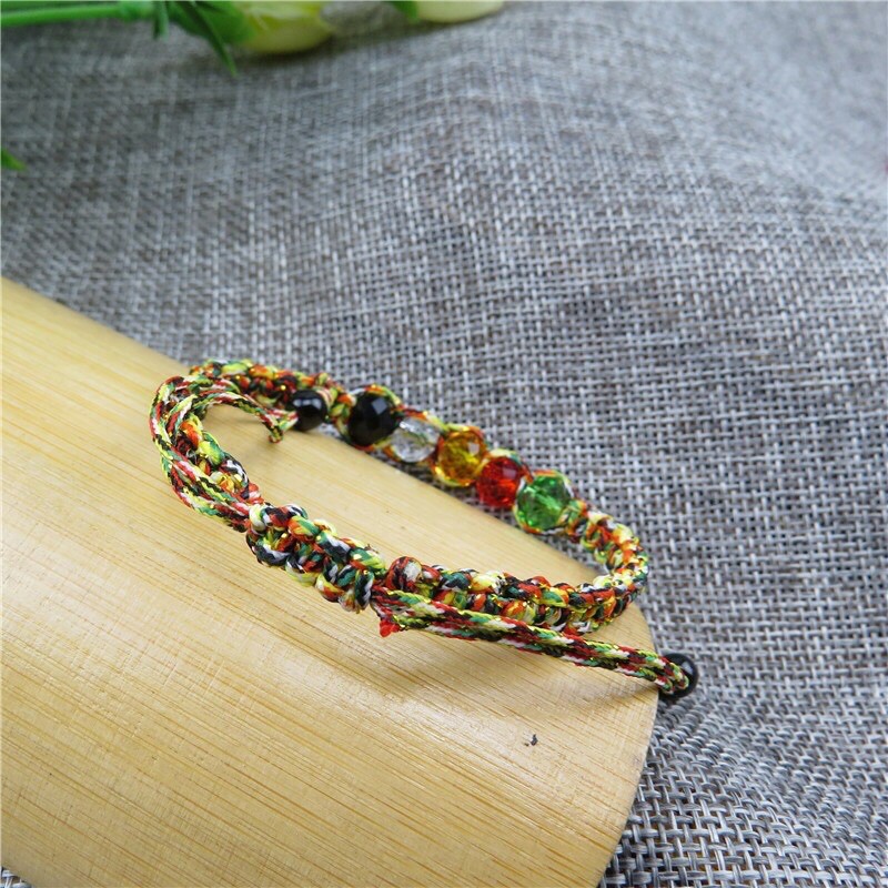 Vòng Chỉ Ngũ Sắc Kết Hợp 5 Màu Đá Pha Lê Phong Thuỷ - Giúp Trừ Tà Đem Lại Bình An Cho Bạn