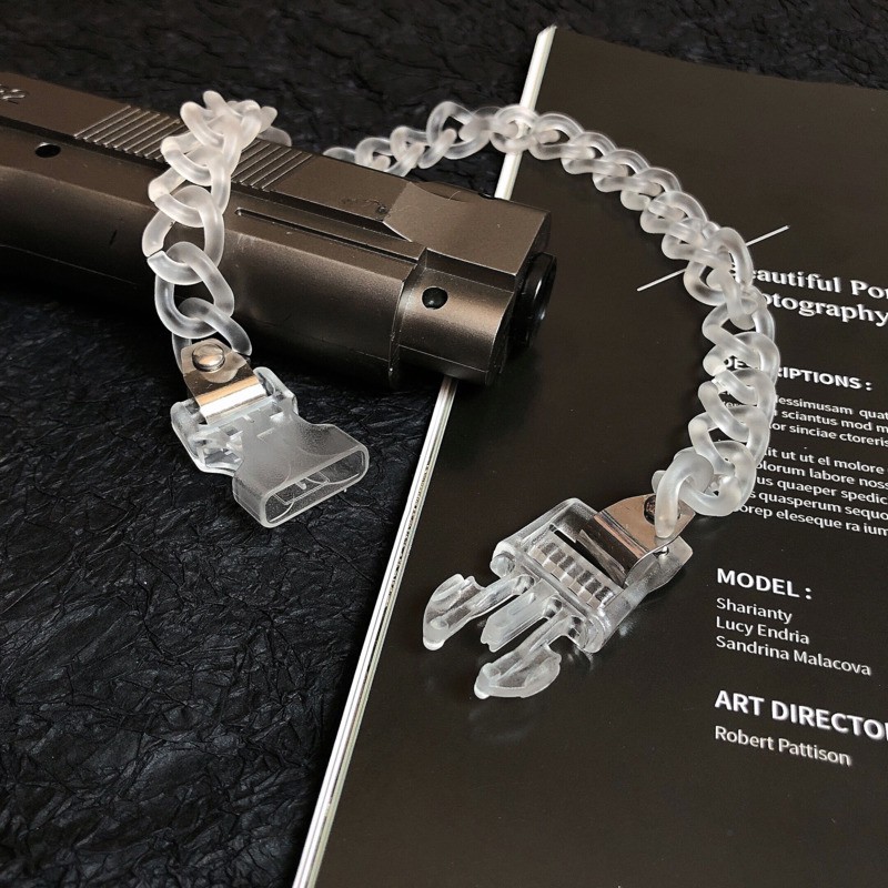 Dây Chuyền Phối Khóa Cài Bằng Acrylic Phong Cách Punk Cá Tính
