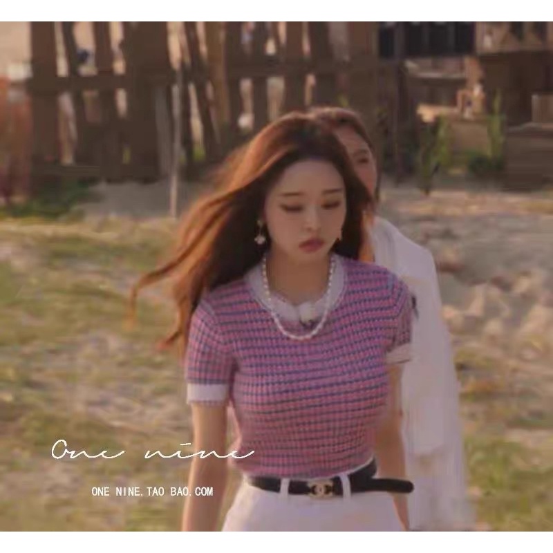 Áo croptop giống Jennie BLACKPINK, Freezia  trong Single’s Inferno