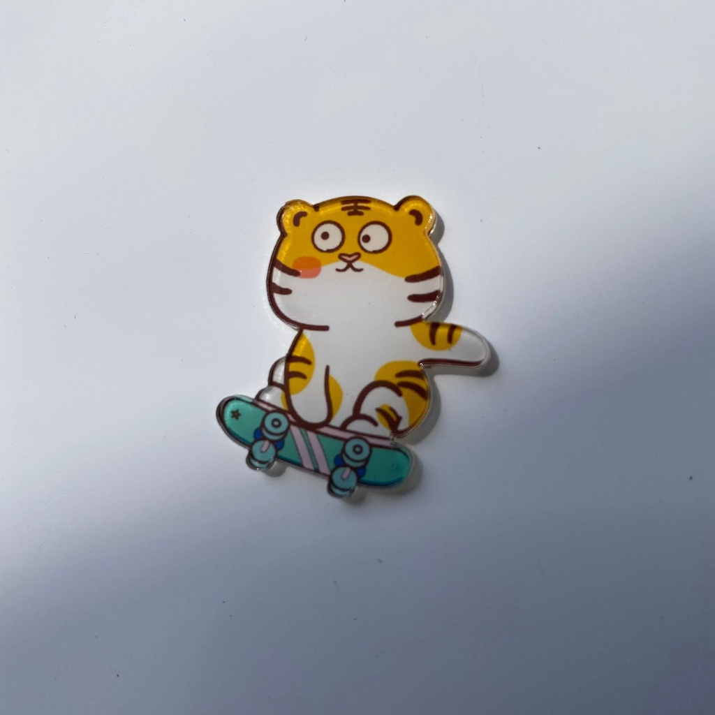 Sticker cài áo, Huy hiệu balo dễ thương Tobun Fashion nhựa acrylic SPM08