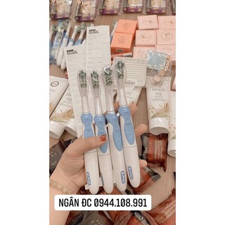 Bàn chải điện Oral-B Cross Action [chạy pin]