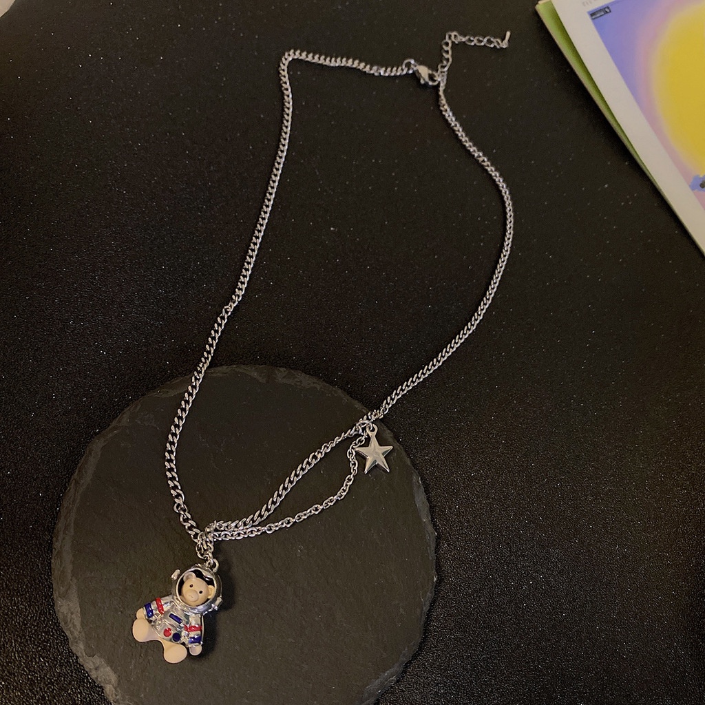 Vòng cổ Thép Titan Mặt Hình Gấu Phi Hành Gia Phong Cách Xuân Thu