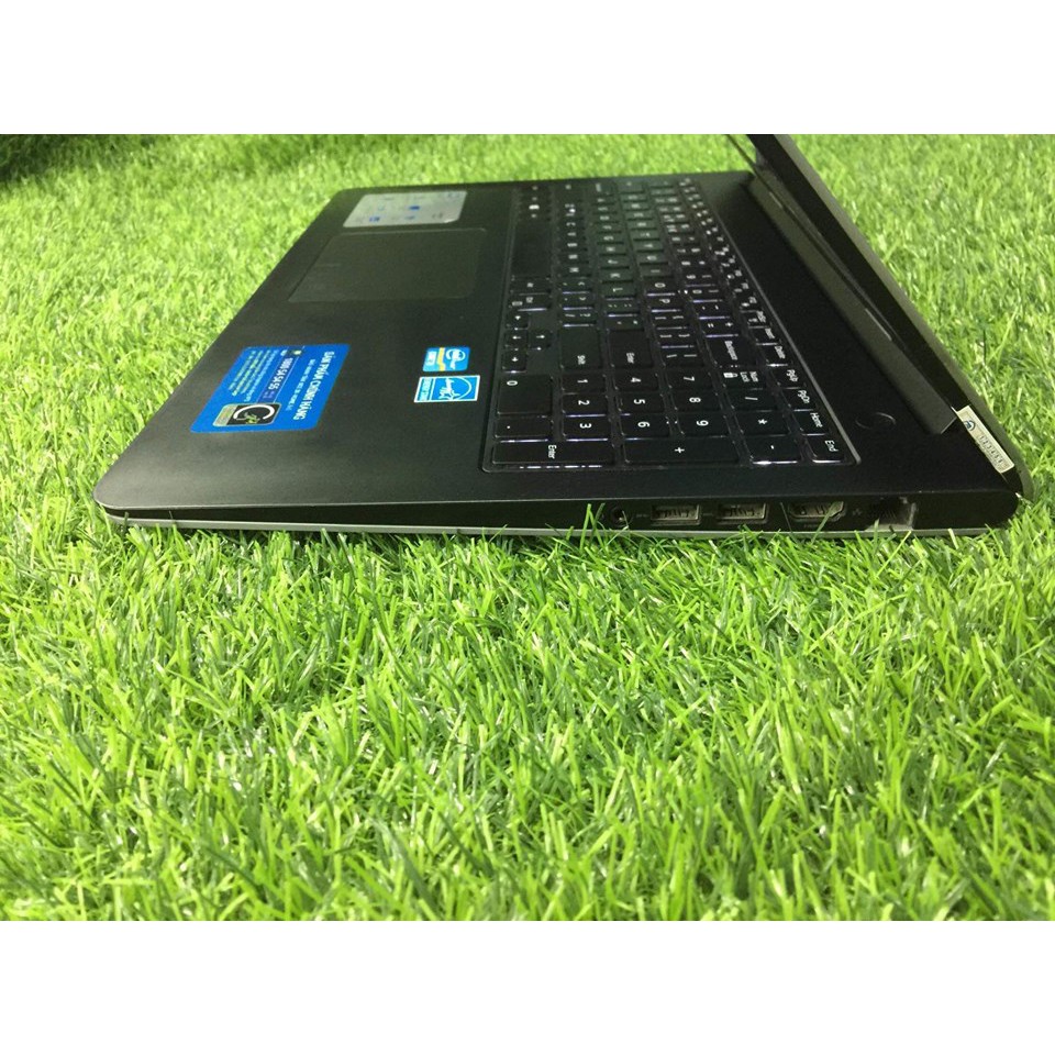 Qúa rẻ laptop vỏ nhôm phím sáng fui phím số Dell 5547 core i3-4030U Ram 4gb HDD 500gb HD 4400 Tặng fui đồ | BigBuy360 - bigbuy360.vn