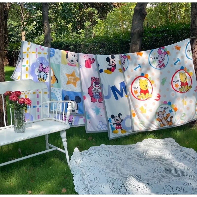 Chăn tuyết sữa mềm mịn ấm áp cho bé đi học,mền văn phòng tặng kèm túi sách