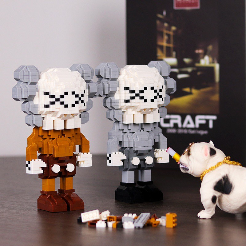 Đồ chơi xếp hình 3D (NON-Lego) Wise Hawk - Kaws