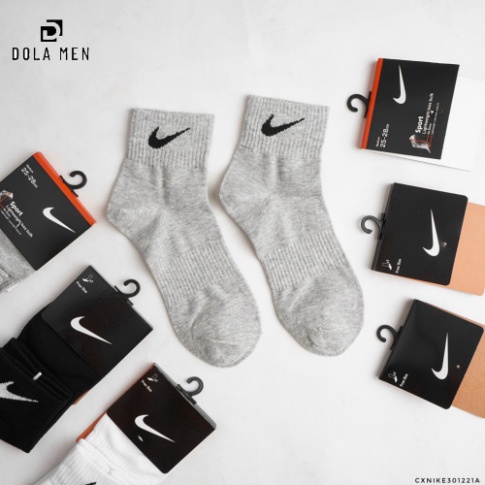 1 Đôi Vớ Dài Ngắn  LOGO VÀ CHỮ NIKE - 3 Màu