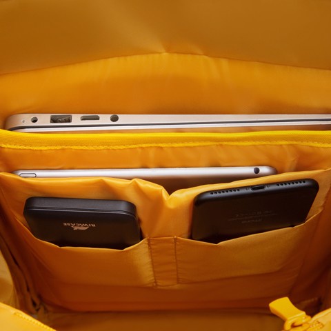 Balô Du Lịch Tích Hợp Laptop 17.3'' Kiểu Dáng Nắp Gập Hiện Đại RIVACASE - Tặng kèm áo mưa balô bảo vệ cho mọi thiết bị