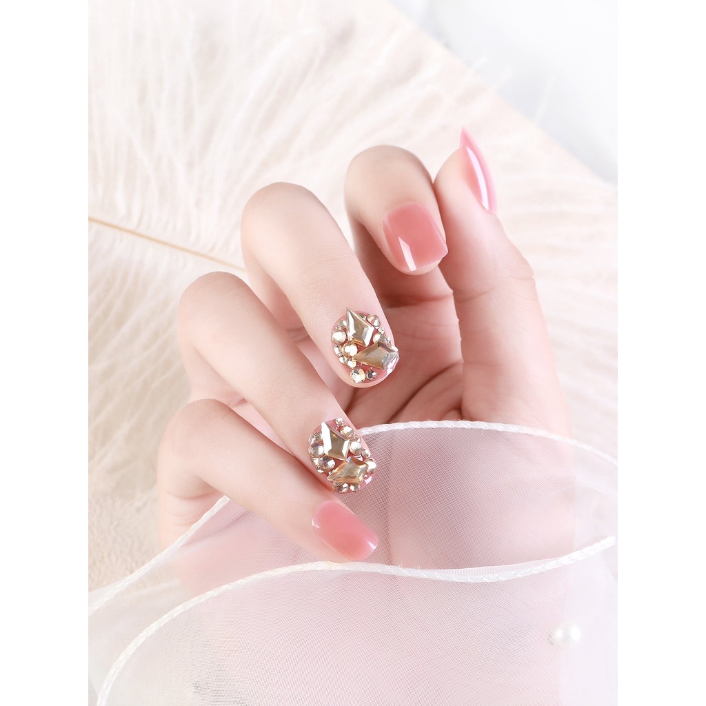 Bộ 24 móng tay giả tặng kèm keo đính đá ngắn nhiều màu thời trang cao cấp COTEMIN MÃ F785