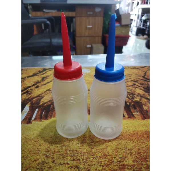 Bình châm dầu máy may