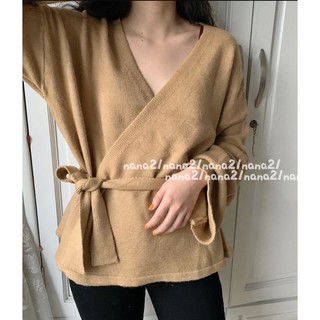 Áo len buộc eo điệu đà