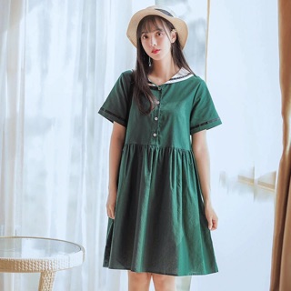 Đầm thủy thủ xanh cổ trắng