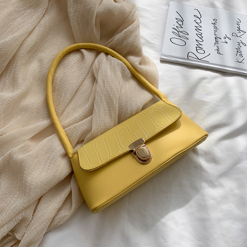 Túi Đeo Vai Thời Trang Xinh Xắn Dễ Phối Đồ Cho Nữ