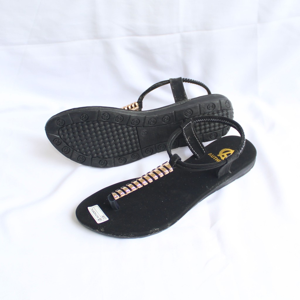 Giày Sandal Màu Đen Thiết Kế Mới Nhất Cho Nữ