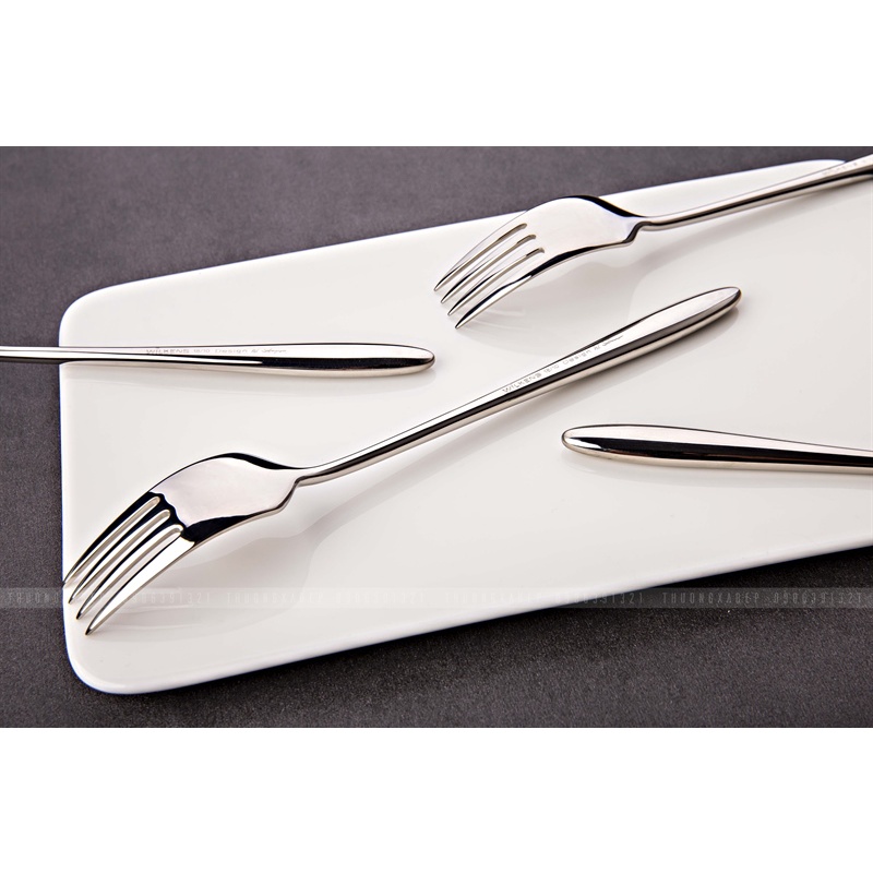NĨA ĂN INOX WILKENS ĐỨC 20cm