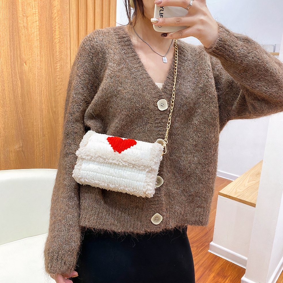 Túi tự đan handmade phối trái tim đỏ, túi đeo chéo dễ thương cá tính - Bộ phụ kiện đầy đủ LX602