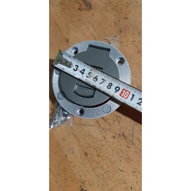 Nắp bình xăng tròn âm.xe 3 bánh