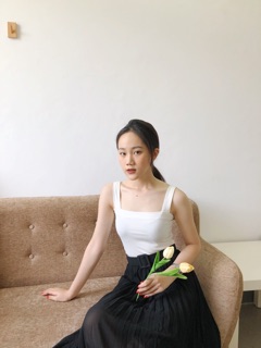 Áo hai dây bản to