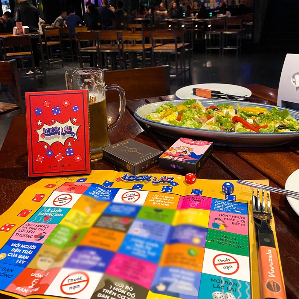 Bảng Game Look Lắc Phê Far Vui Vẻ Với Bạn Bè Hội Nhóm Drinking Game Hot Trend Chong Cách Âu Mỹ LOOKLAC