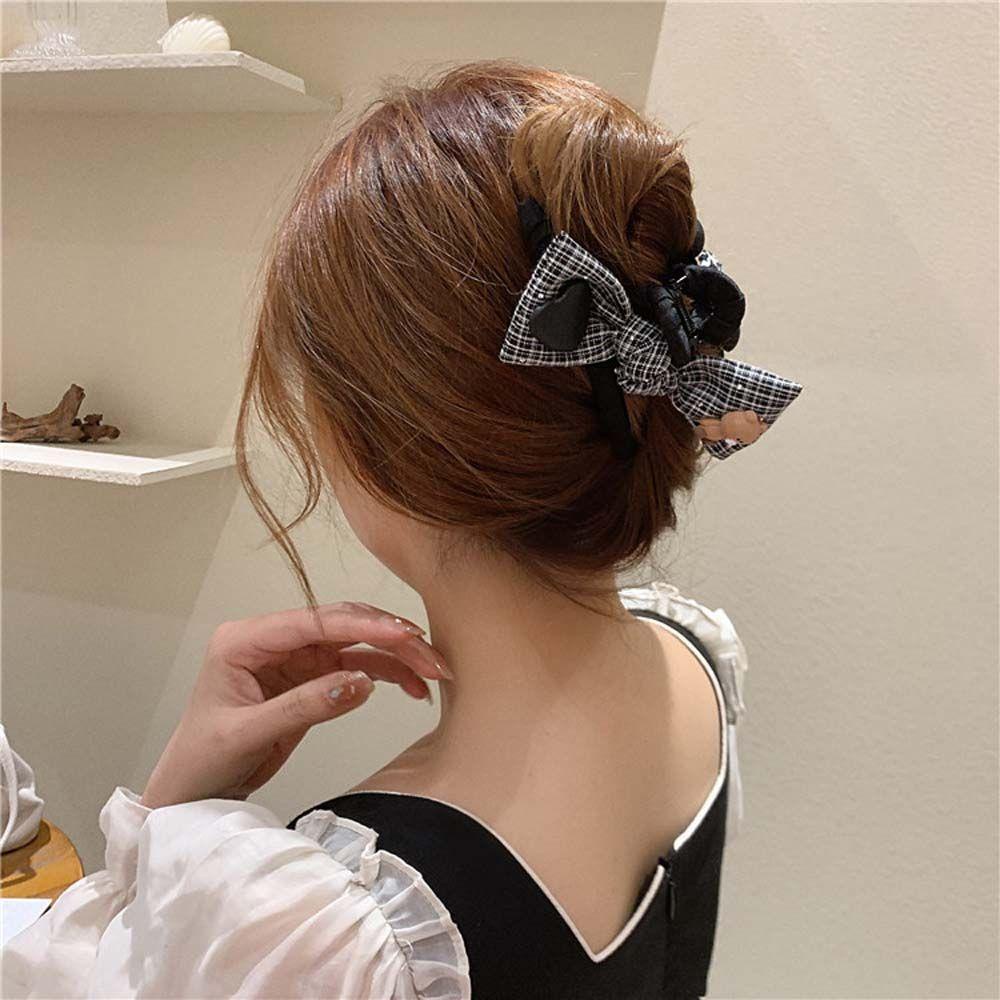 Kẹp Tóc Hình Vuốt Gấu / Trái Tim / Cá Mập Hoạt Hình Màu Trắng Đen Kiểu Hàn Quốc Ngọt Ngào WMES15H