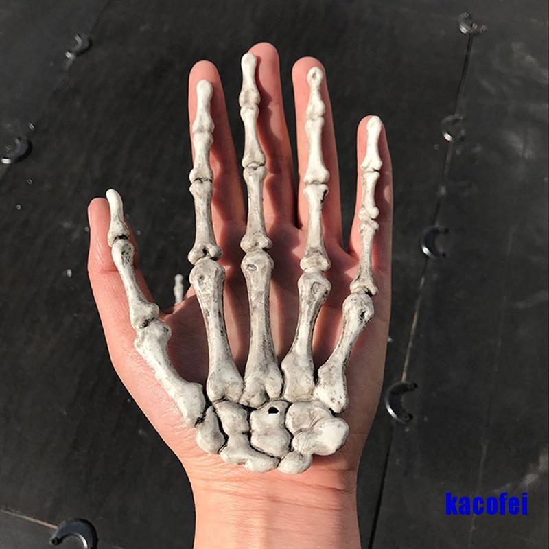 Bộ cặp mô hình xương bàn tay nhựa trang trí Halloween độc đáo