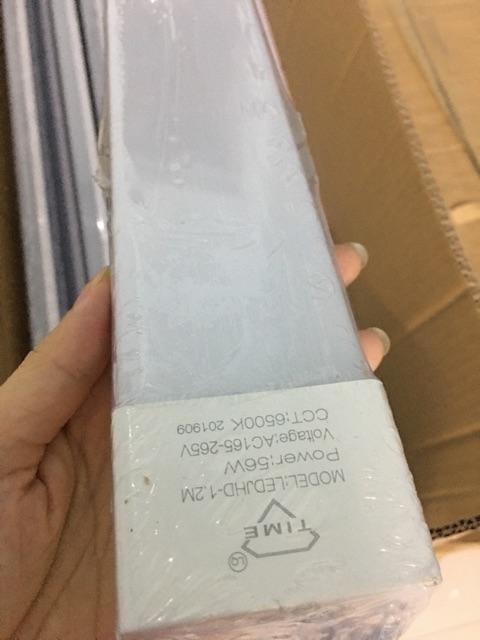 Đèn tuýp bán Nguyệt đầu vuông 56w Time, sáng trắng