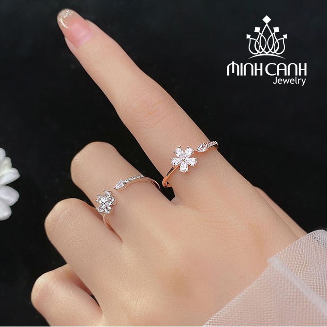Nhẫn Bạc Mini Hoa 5 Cánh Dáng Hở Freesize - Minh Canh Jewelry