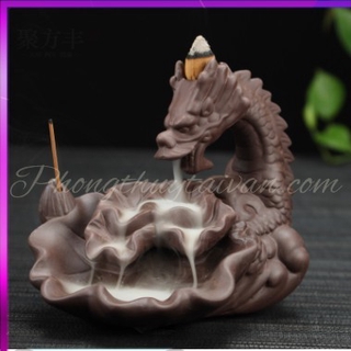Thác khói Trầm hương Rồng lá sen15.5cm