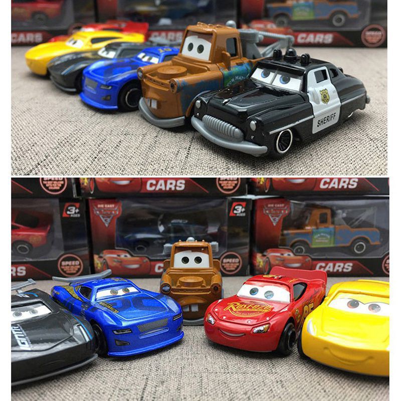 Set 7 Mô Hình Xe Hơi Trong Phim Hoạt Hình Cars 2 Bằng Kim Loại Dành Cho Các Bé