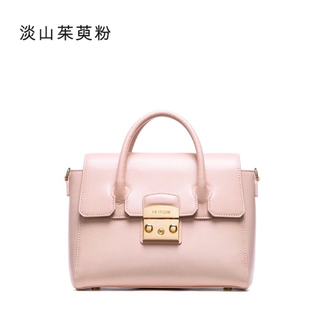 Combo Túi xách cao cấp LA'FESTIN và đồ của khách