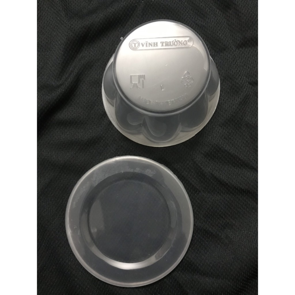Hộp nhựa bánh flan hình hoa có nắp  KT: 8cm