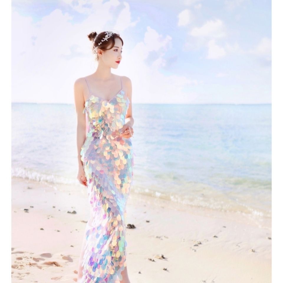 Đầm Dài Hai Dây Đính Kim Sa Lấp Lánh Dành Cho Nữ Đi Biển