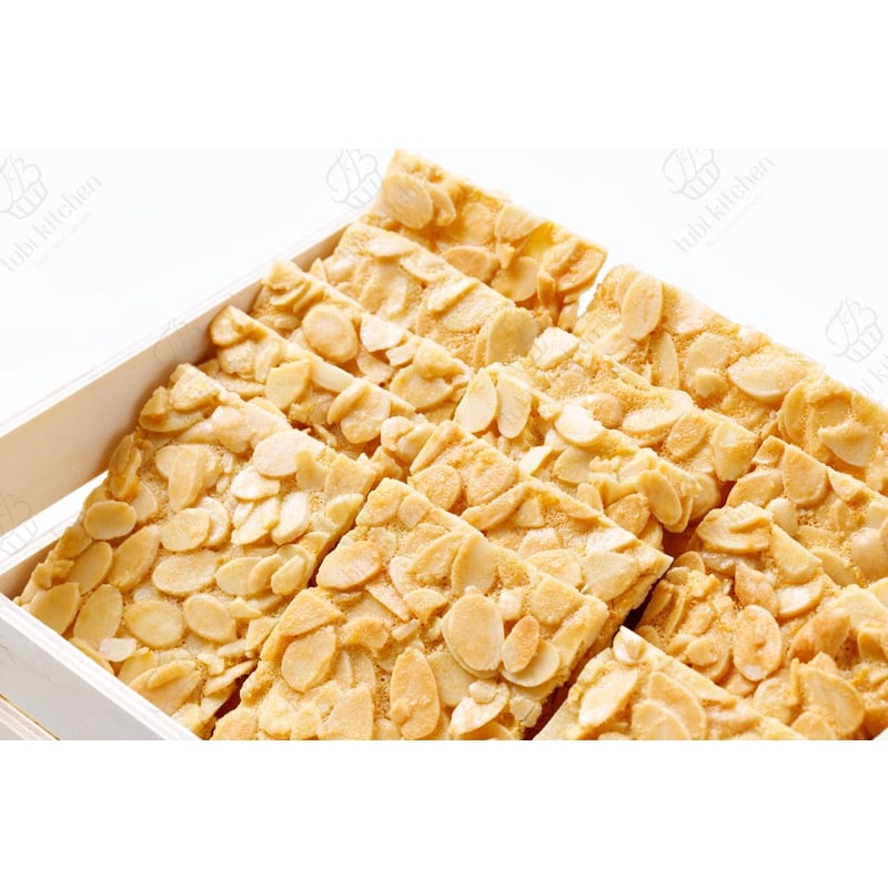 1 Kg Bánh Ngói Hạnh Nhân Vị Truyền Thống Thơm Ngon