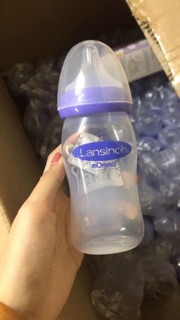 Bình sữa Lanshinoh thần thánh