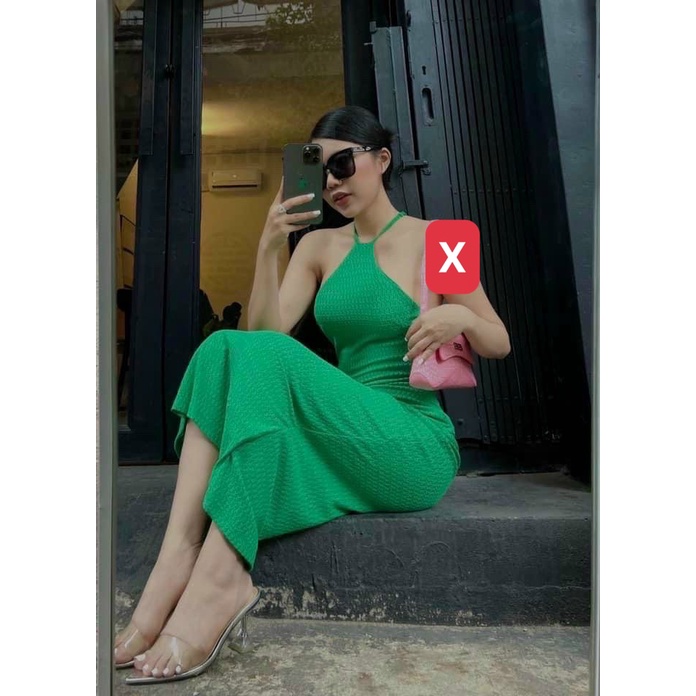 Đầm body dáng dài cổ yếm hở lưng phối 4 dây chéo lưng sexy chất thun xốp MS70