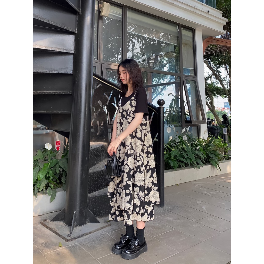 VÁY HAI DÂY ROSE ĐEN HOA BE | BigBuy360 - bigbuy360.vn