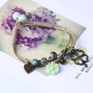 Vòng tay hoa cúc may mắn
