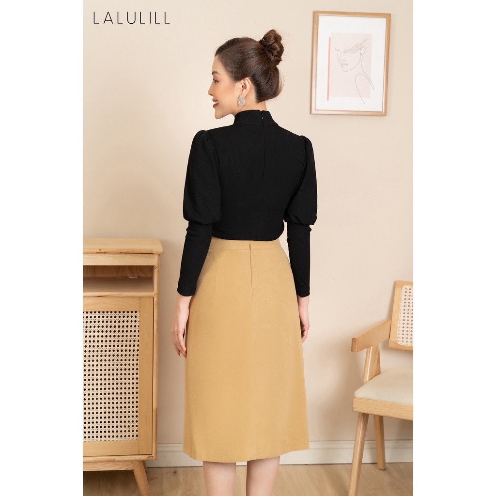 LALULILL - Chân váy 2 lớp túi chéo khuy bọc be